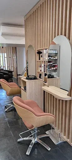 ambiance-salon-coiffure-mauriac